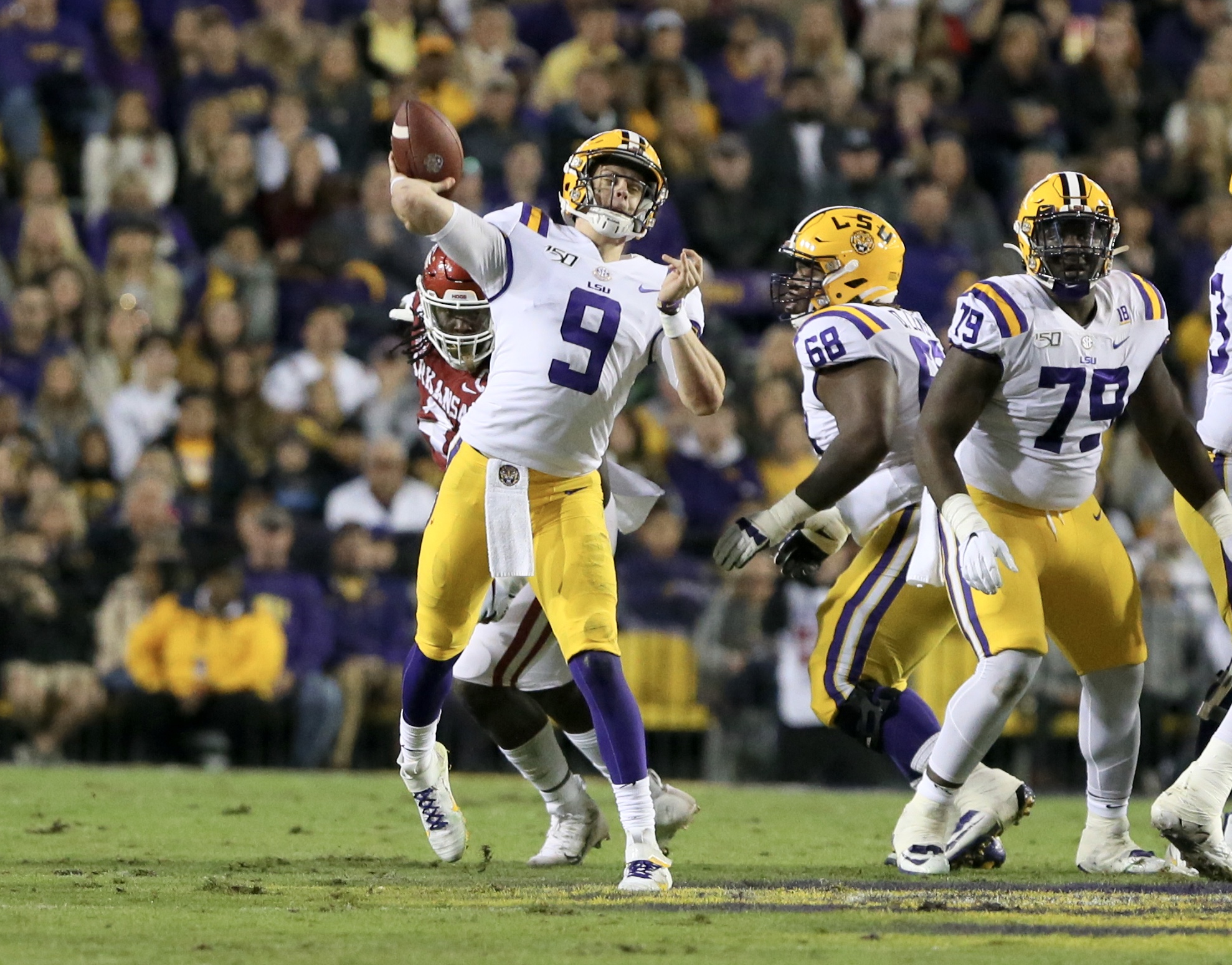 Joe Burrow_Arkansas_JM