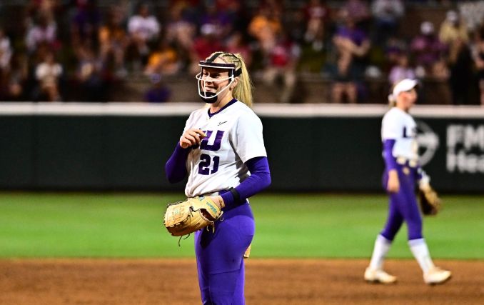 No. 20 LSU Suffers Heartbreaking 3-2 Loss To No. 5 Oklahoma In Extra Innings