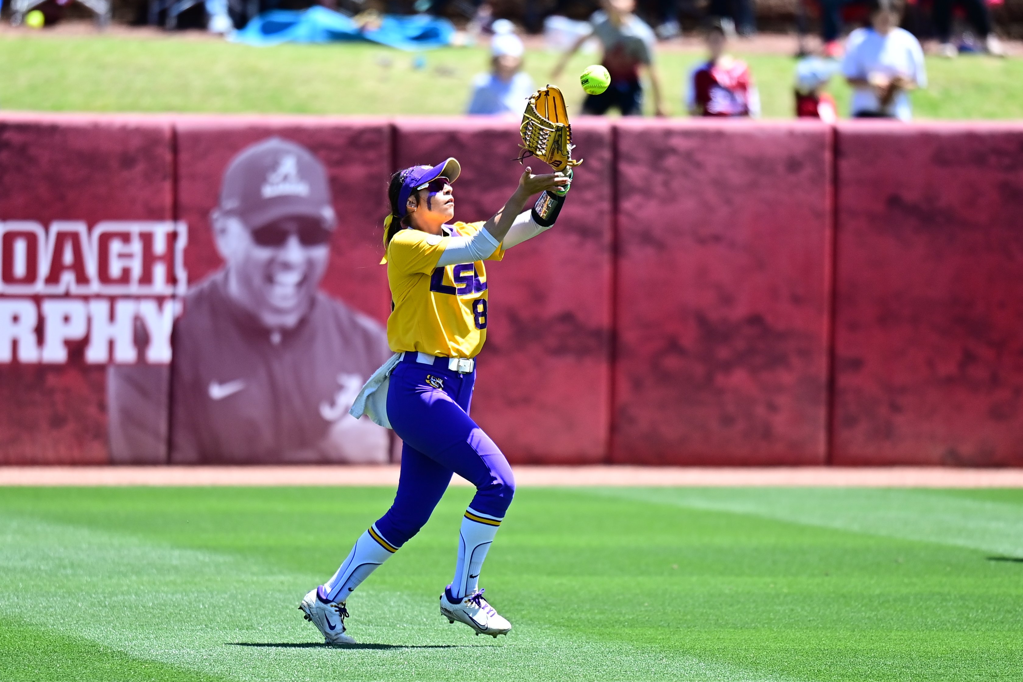 Ciara Briggs makes catch vs Bama