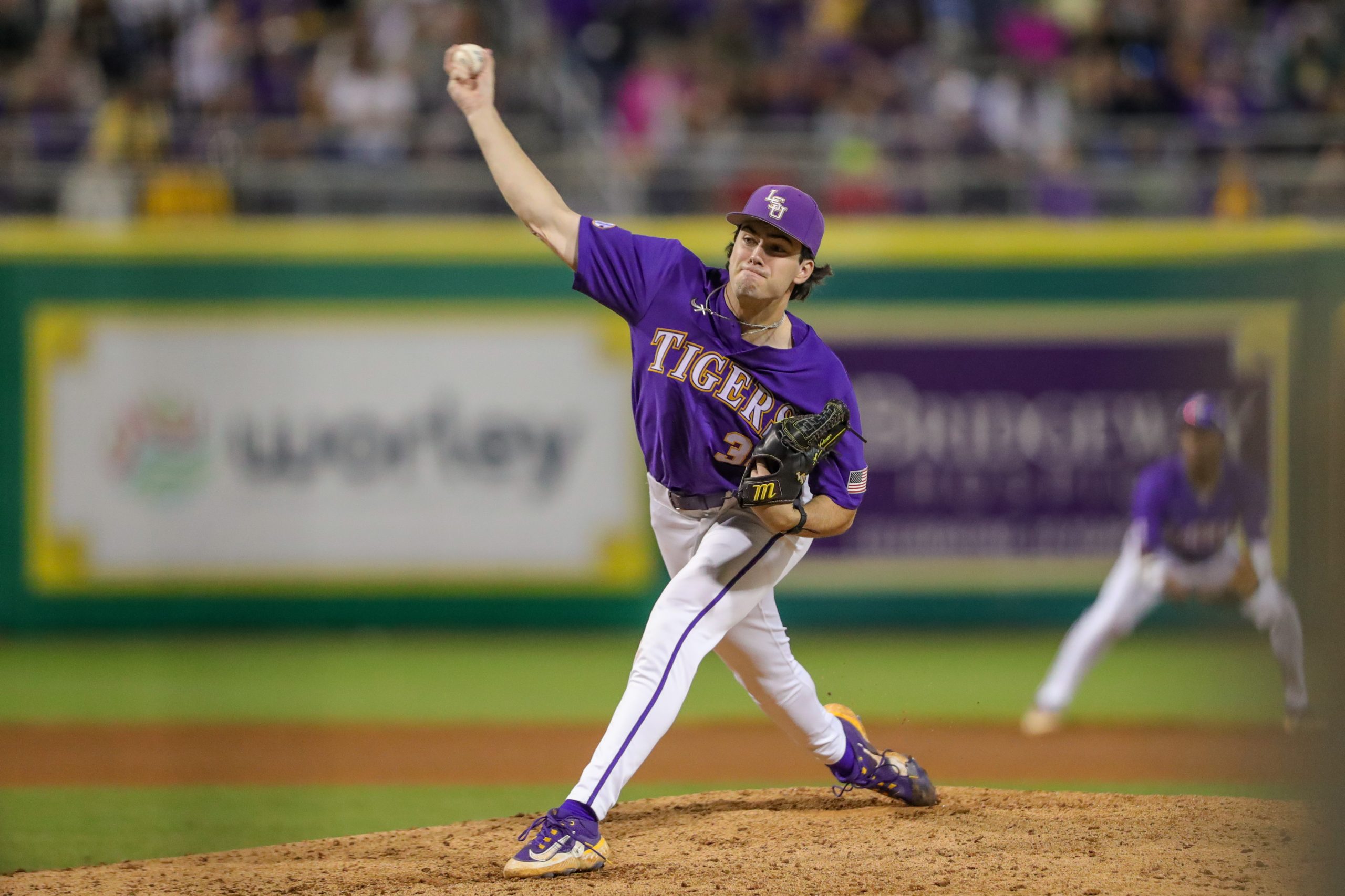 Series preview: LSU baseball makes pitching changes for series against No. 1 Arkansas