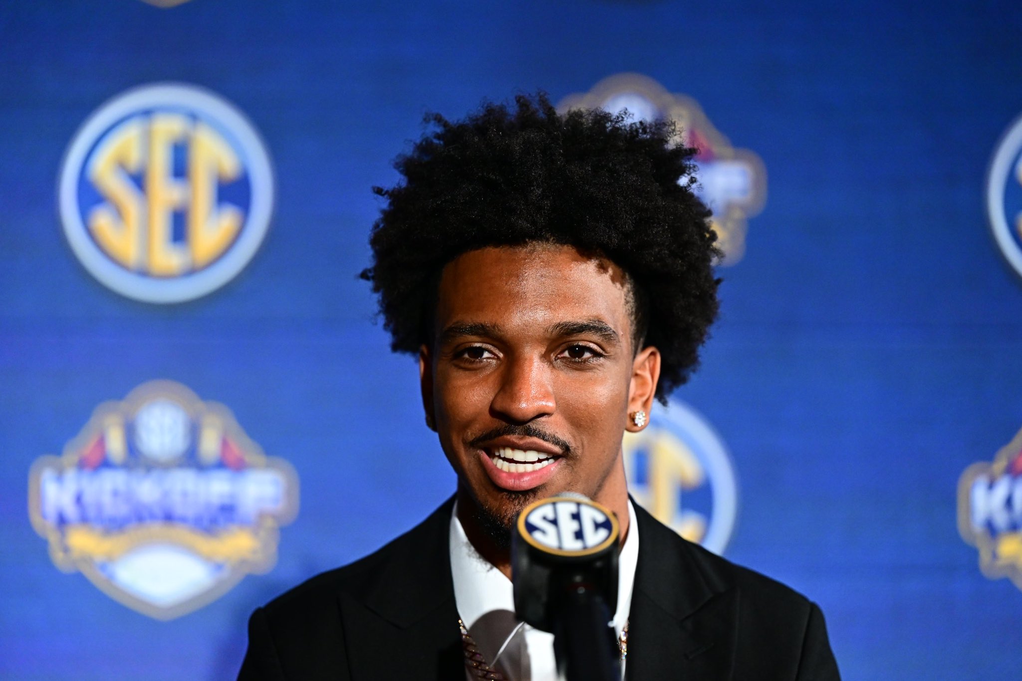 Jim Kleinpeter Improved Jayden Daniels holds key to LSU’s ability to continue trajectory toward