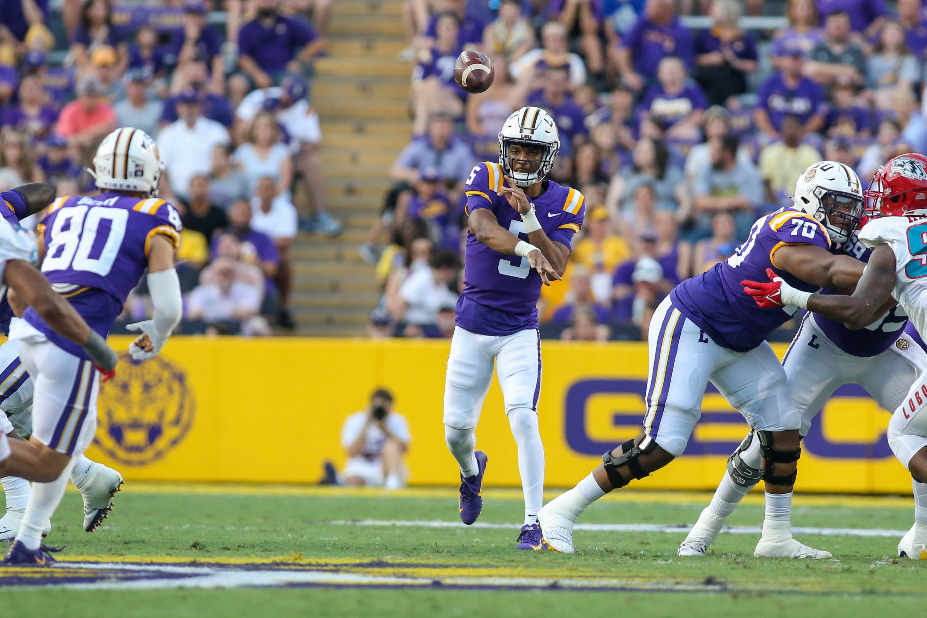 Total Domination LSU Daniels Make Statement In 38 0 Win Over New 