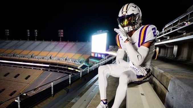 Jelani-Watkins in LSU uni