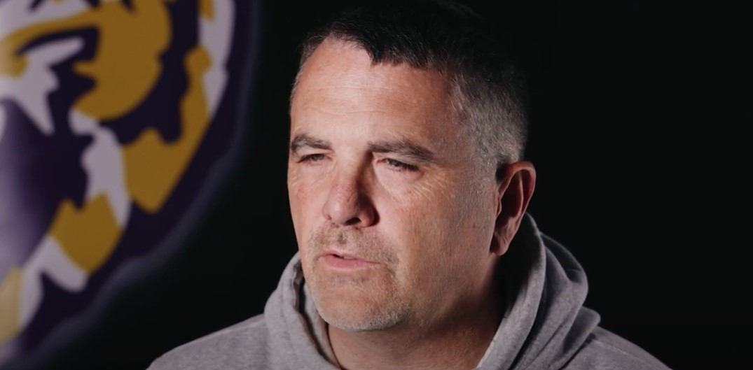 Lsu football coach kevin peoples mic d up video tiger rag