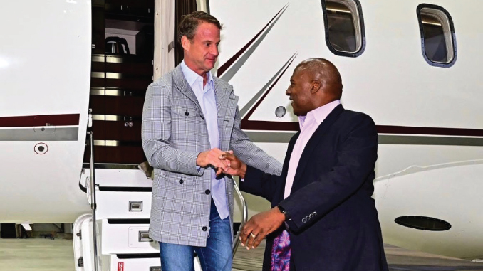 Lane Kiffin Takeover: New LSU Coach Greeted By Throngs Of Fans At Baton Rouge Airport