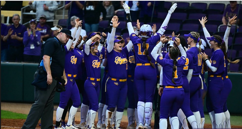 No. 14 LSU Softball Off To RipRoaring Start Tiger Rag