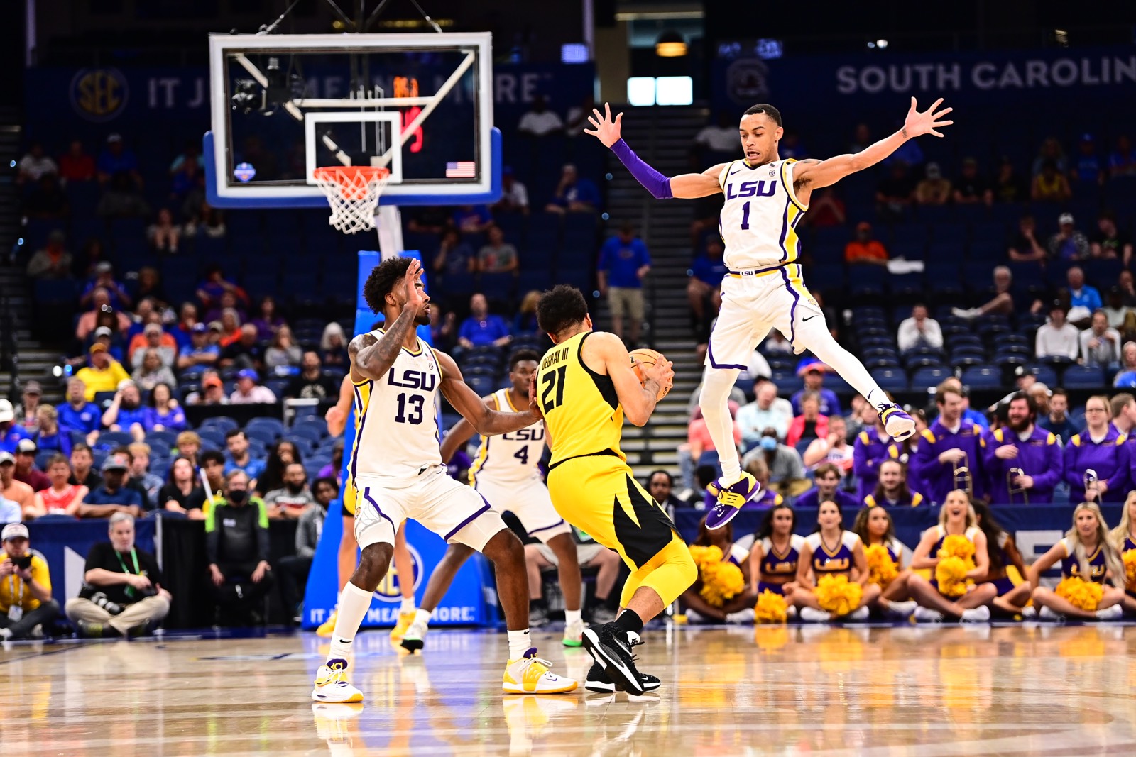 LSU traps