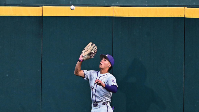 LSU Doesn’t Come Back This Time, Falls At Tennessee, 4-1, To Even Series, 1-1