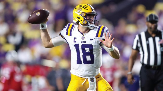 LSUFBallVLATech2025_GarrettNussmeier3_JMailhes Garrett Nussmeier, LSU
