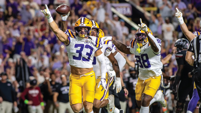 LSUFballVsSouthCarolina2025_WestWeeksBernardGooden_MBacigalupi | Tiger Rag