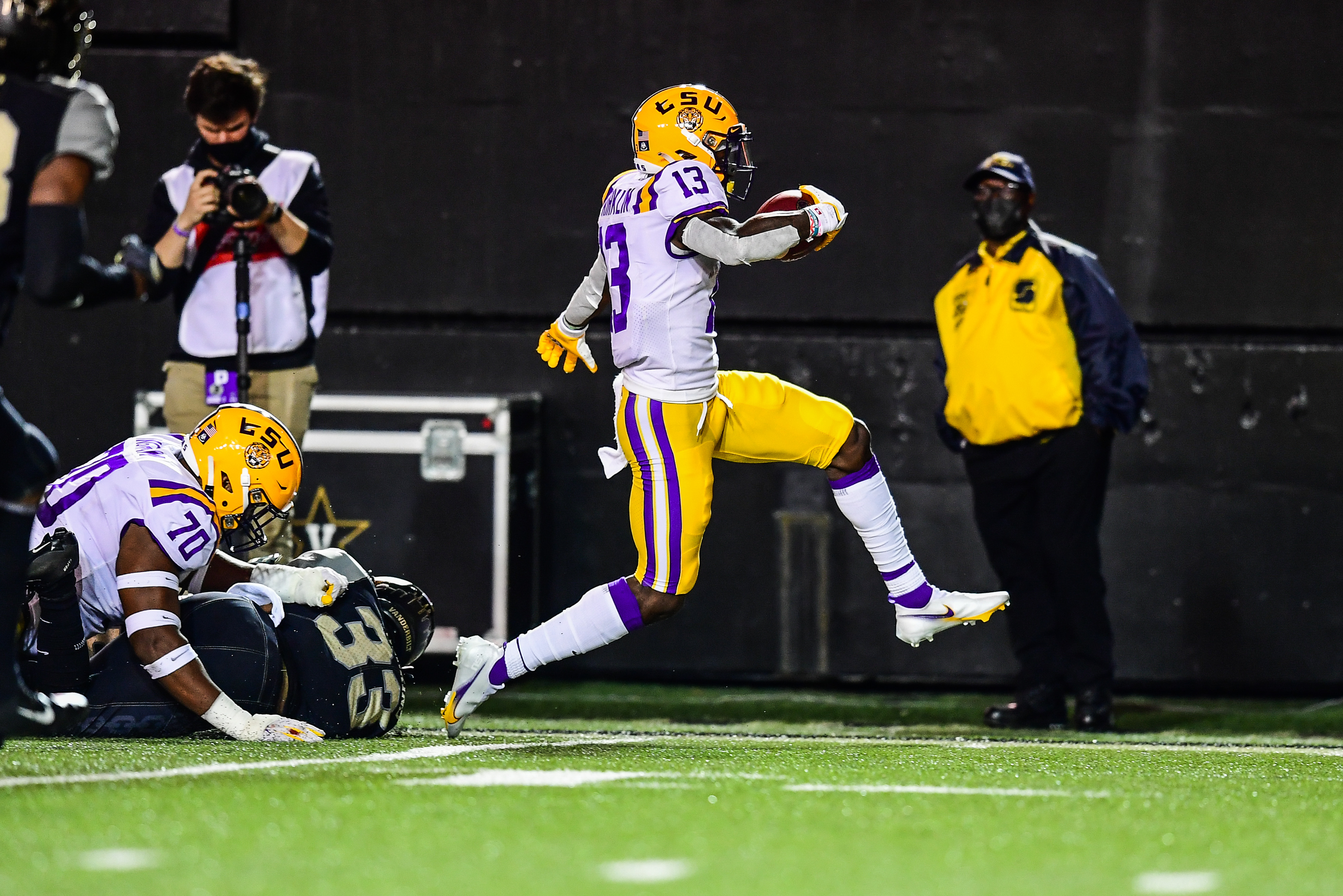 LSU_1stHalf_10_03_2020_15616 (1)