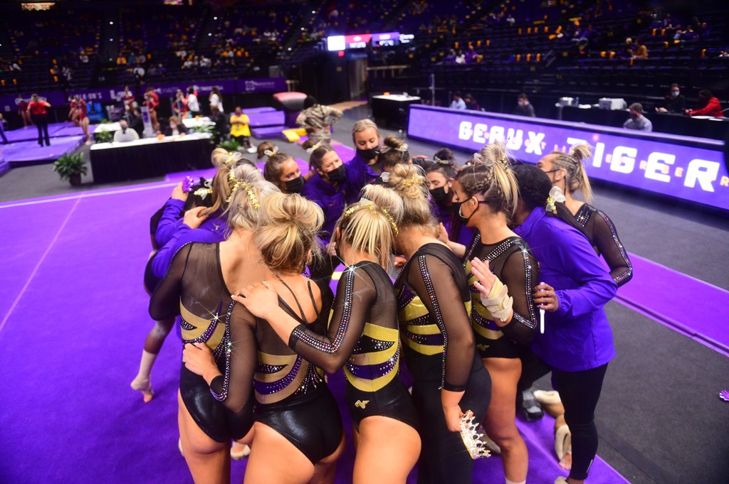 LSUgymhuddle