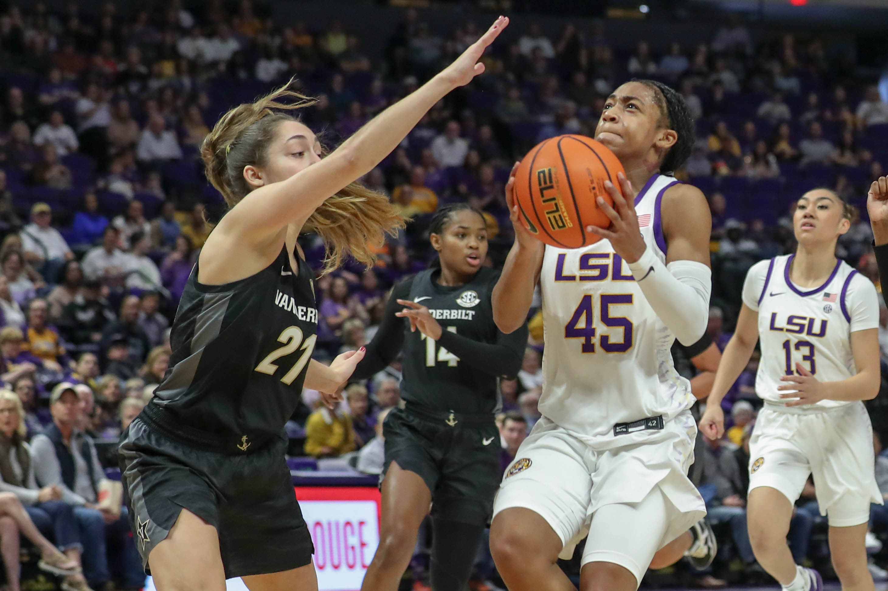LSU's Alexis Morris (45) with a tough move to the basket against Vandy.