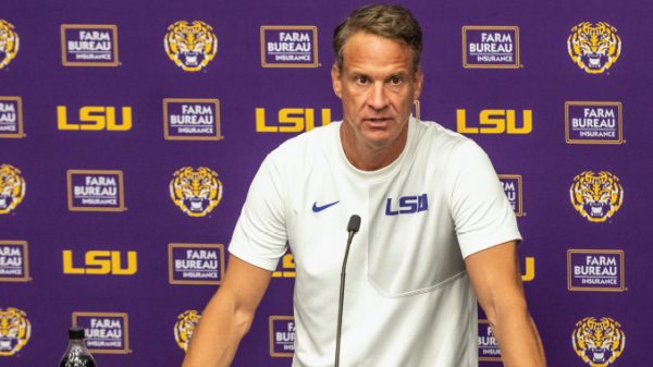 Lane Kiffin, LSU