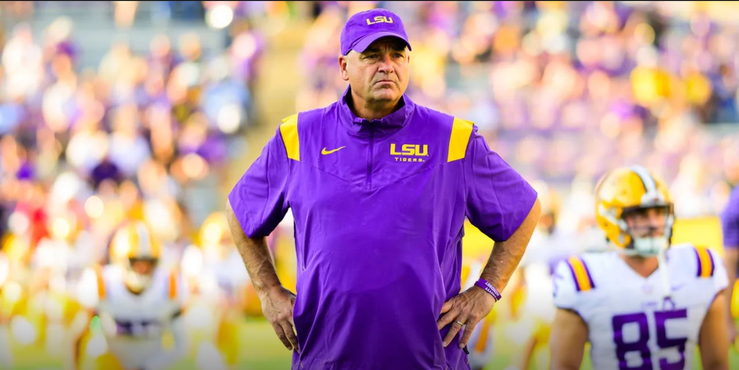 Report LSU offensive coordinator Mike Denbrock serious candidate for