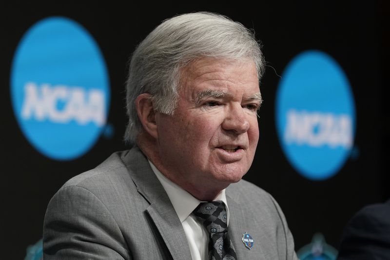 Mark Emmert AP