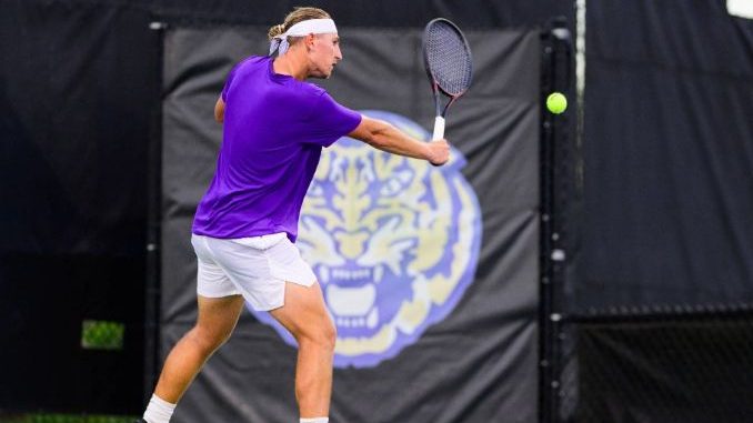 Matias Ponce de Leon, LSU