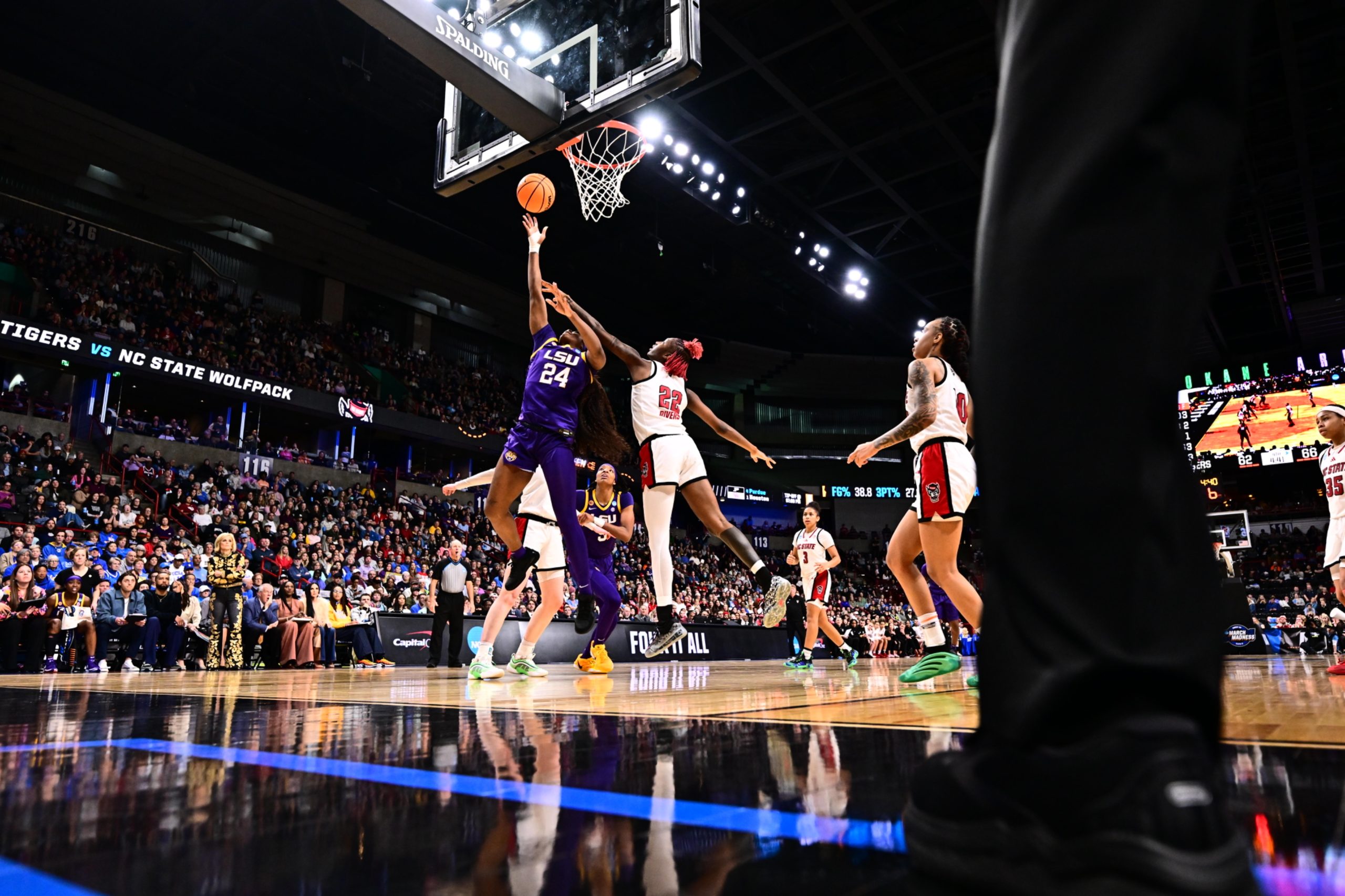 Aneesah Morrow's 30 Points and 19 Rebounds Power LSU Past NC State in ...