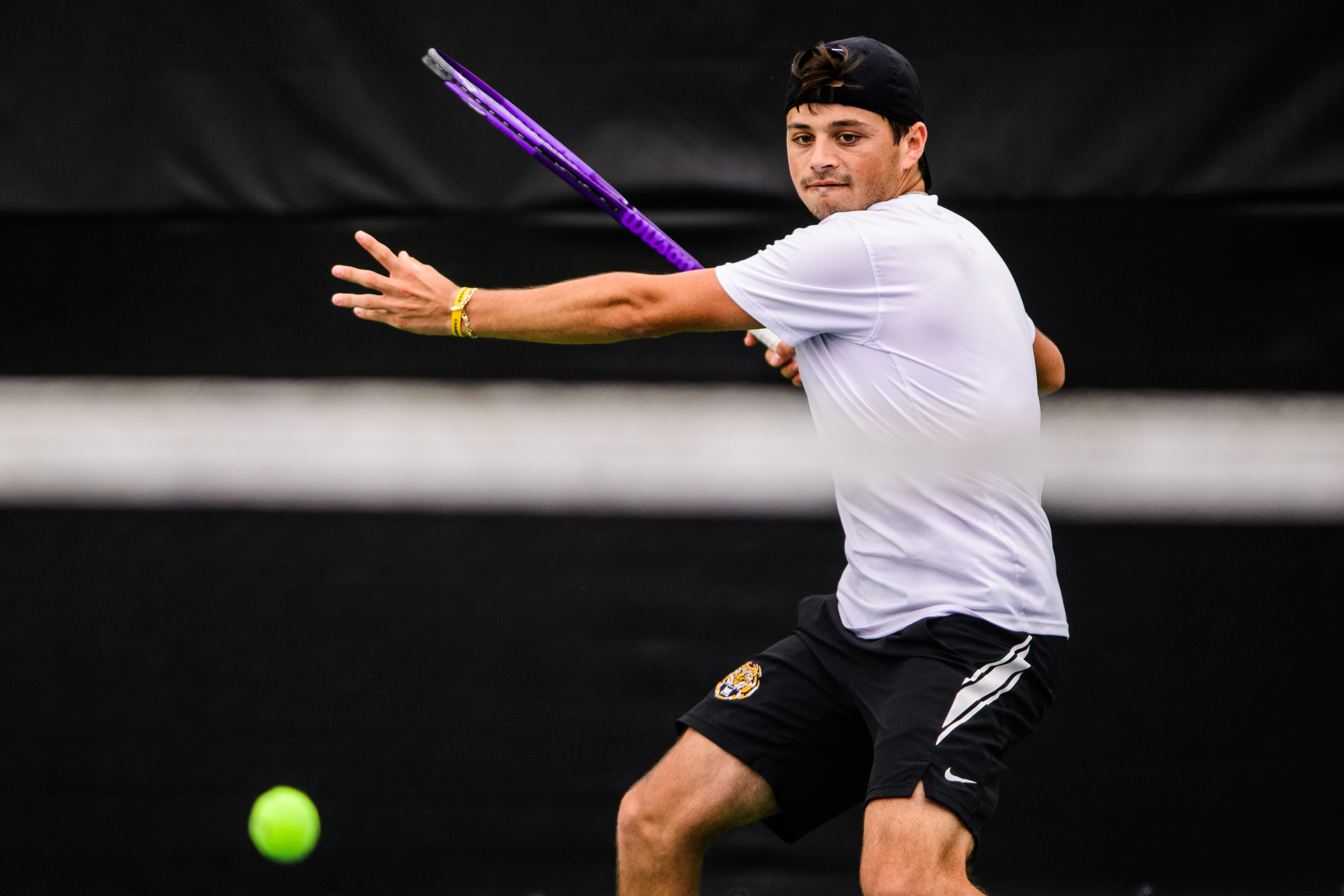 Men's Tennis vs AuburnPhoto by: Brandon Gallego