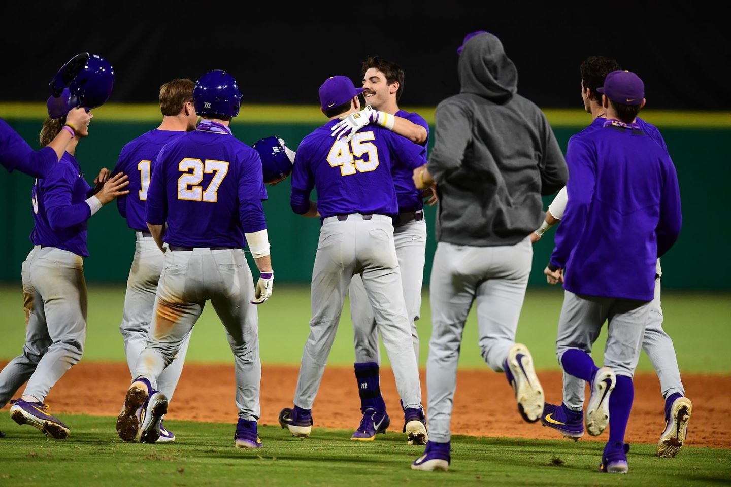 lsugame1WS