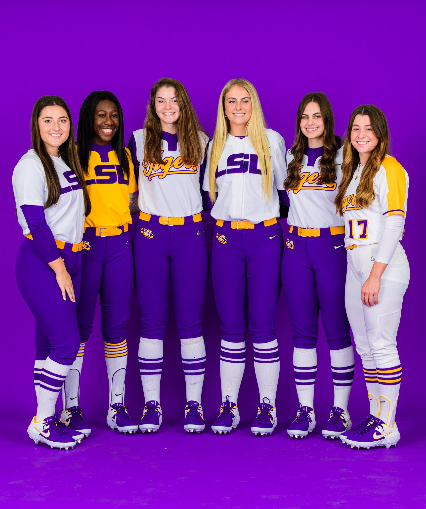 LSU softball coach Beth Torina signs nation’s sixth best recruiting